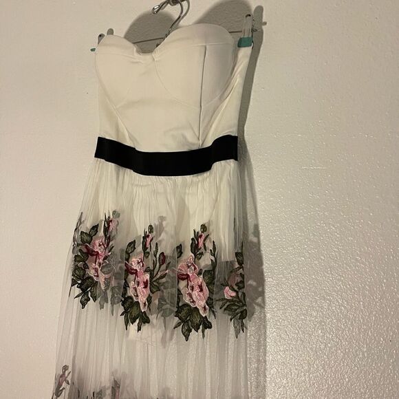 Rare London bodysuit dress embroidered sz large - Picture 11 of 16